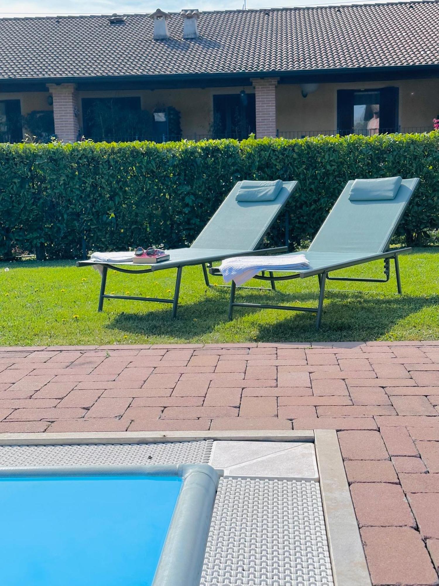 Apartmán Al Cascinale Peschiera Del Garda Exteriér fotografie